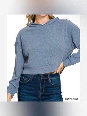 NWOT Zenana Ribbed Cropped Hoodie Size L